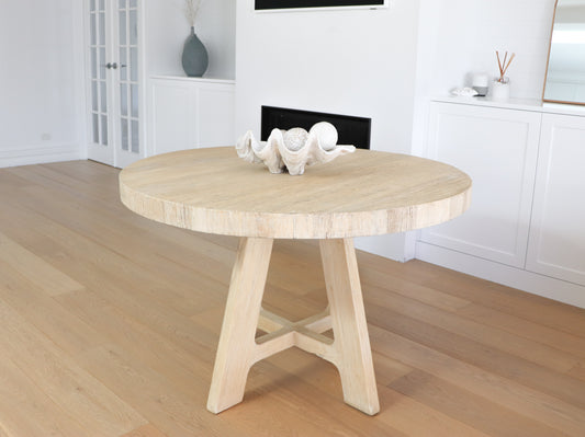 Oakley | 1.2m Round Dining Table