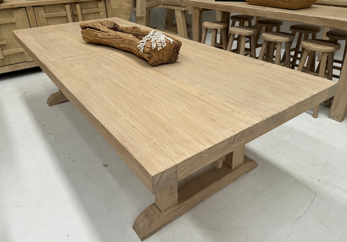 Farmhouse | 2.8m Rectangle Dining Table