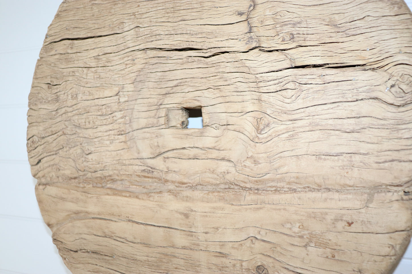 Vintage | Wheel on Stand